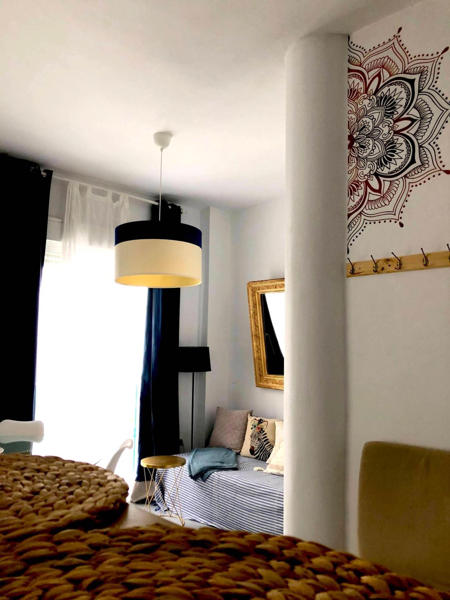 La Gitana Y El Rey Sol Apartment Малага Екстериор снимка